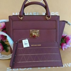 Sale💰 MK purse bag crossbody w/wristlet